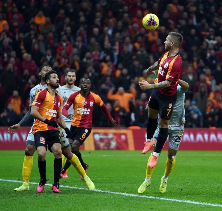 Süper Lig: Galatasaray: 1 - Yeni Malatyaspor: 0 (Maç sonucu)