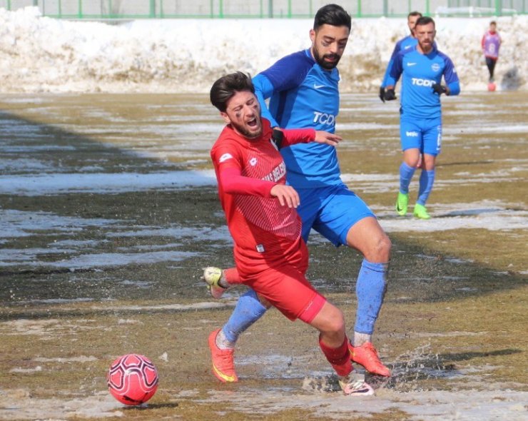 TFF 2. Lig: Sivas Belediyespor: 4 - Ankara Demirspor: 3
