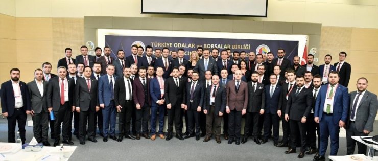 Manisalı genç girişimciler, ’Girişimcilik, mentorluk ve staj iş birliği’ protokol törenine katıldı