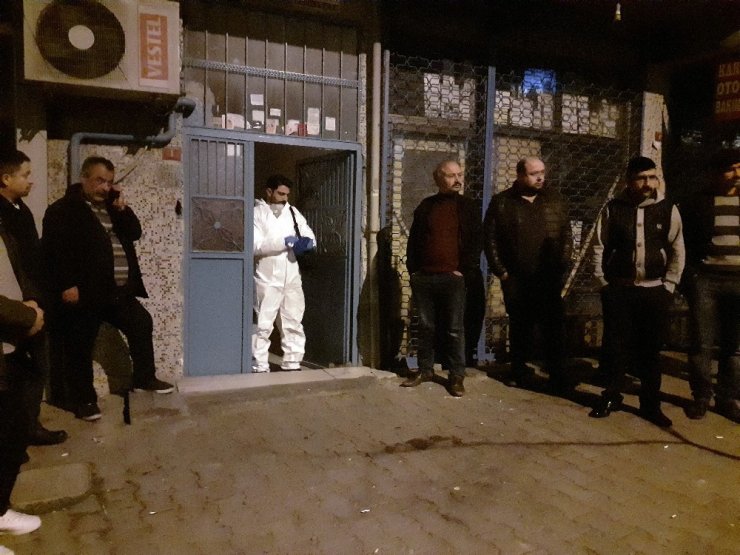 Başakşehir’de haber alınamayan adam evinde ölü bulundu
