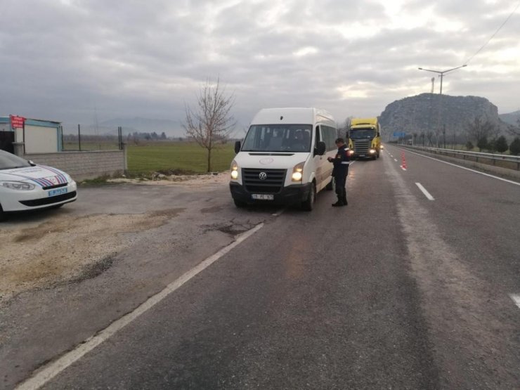 Burdur’da 15 araca 4 bin 943 TL idari para cezası