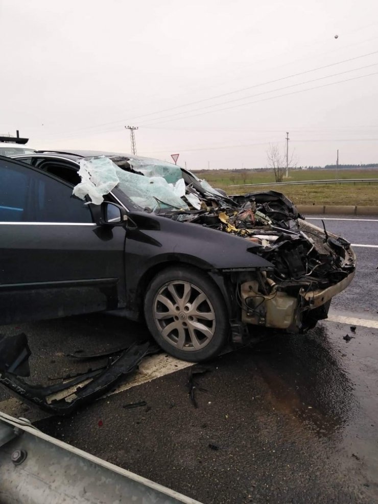 Diyarbakır’da trafik kazası: 3 yaralı