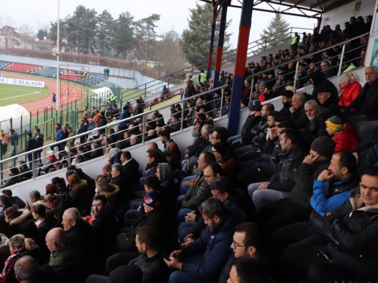 Başkan Özlü’den, Düzcespor’a destek