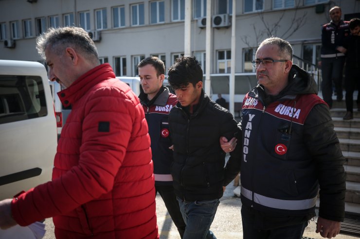 FETÖ bahanesiyle dolandırıcılık şüphelilerini özel ekip yakaladı
