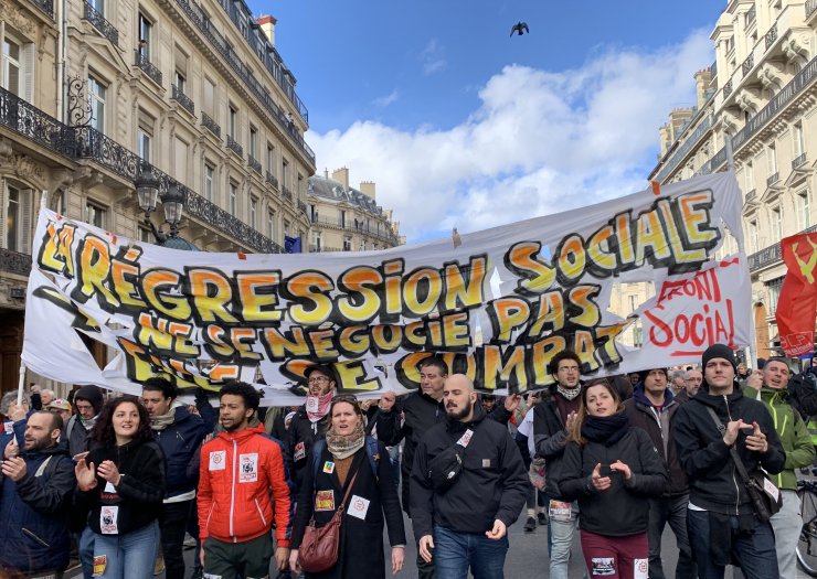 Fransa'da Ulusal Meclis'te görüşülen emeklilik reformu protestosu