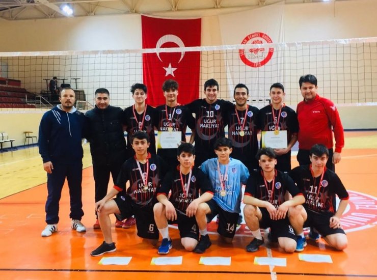 Filede yarı final vizesi alan liseliler belli oldu