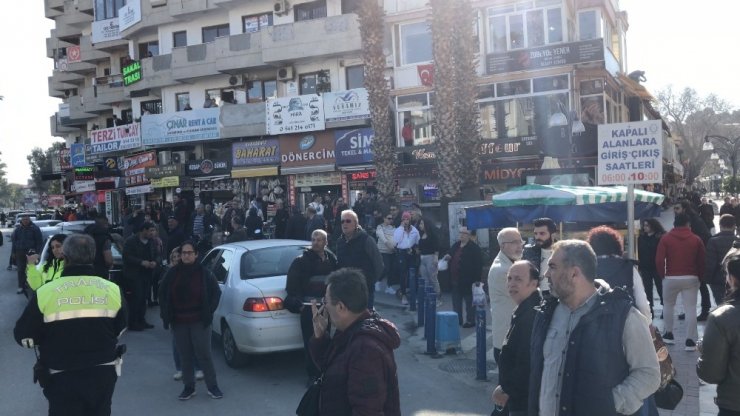 Kuşadası’nda trafik polisine taşlı saldırı