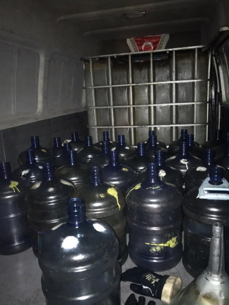 Hunilerle yakıt aktarımı jandarmaya takıldı