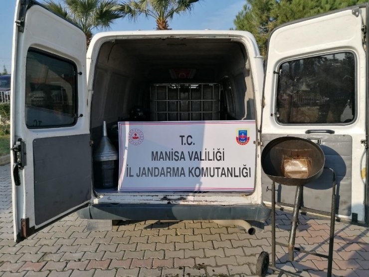 Hunilerle yakıt aktarımı jandarmaya takıldı