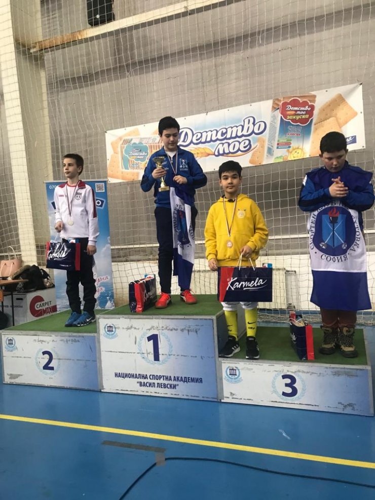 Milli eskrimcilerden Sofya'da 21 madalya