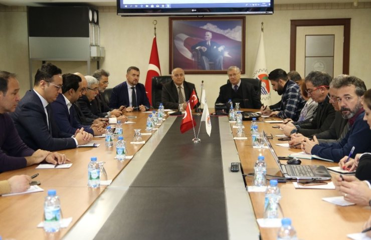 Mersinli ve Adanalı sektör temsilcileri ‘Yerel Sera A.Ş.’ kurulmasını istiyor