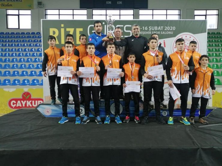 Kayseri GEM, Analig Güreşte Türkiye Şampiyonu