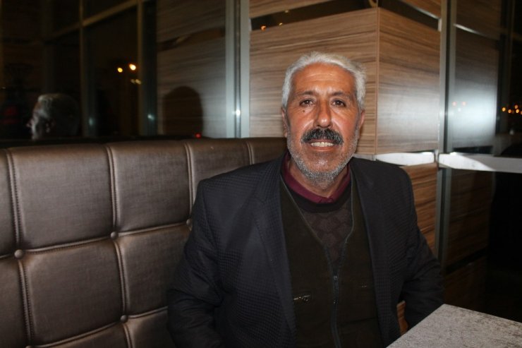 Diyarbakır’da evlat nöbeti tutan baba Melik Aslan evladına kavuştu