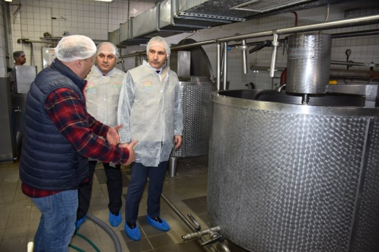 Bakan Pakdemirli talimat verdi, ekipler seferber oldu