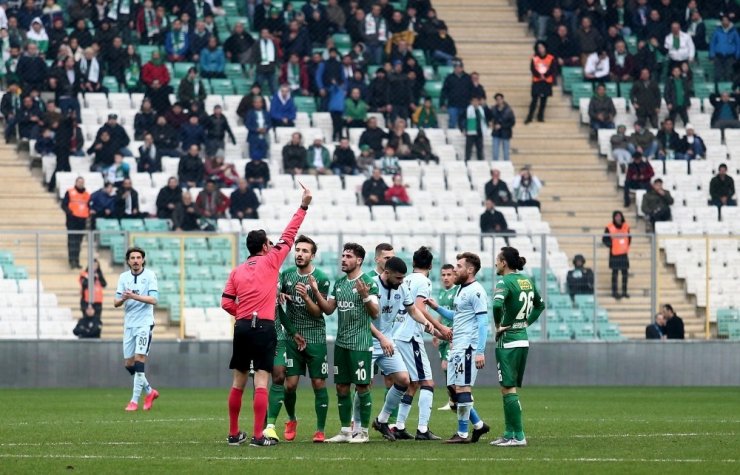 İbrahim Üzülmez’in kadro şanssızlığı