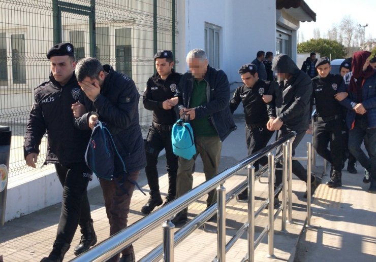 İmza taklidiyle 186 milyonluk vurguna 6 tutuklama