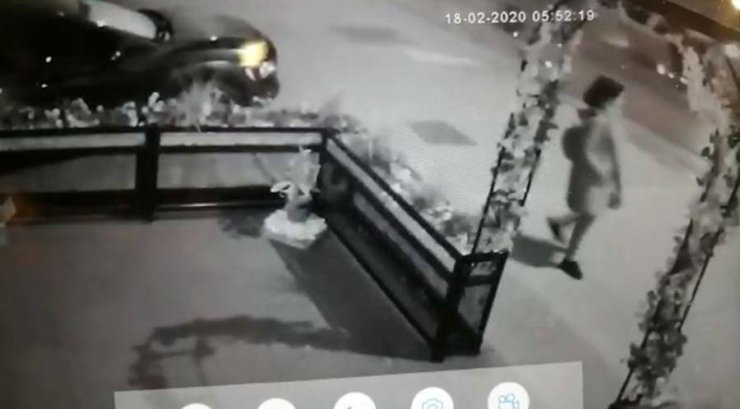 Bağdat Caddesi’nde takla atan otomobil kamerada