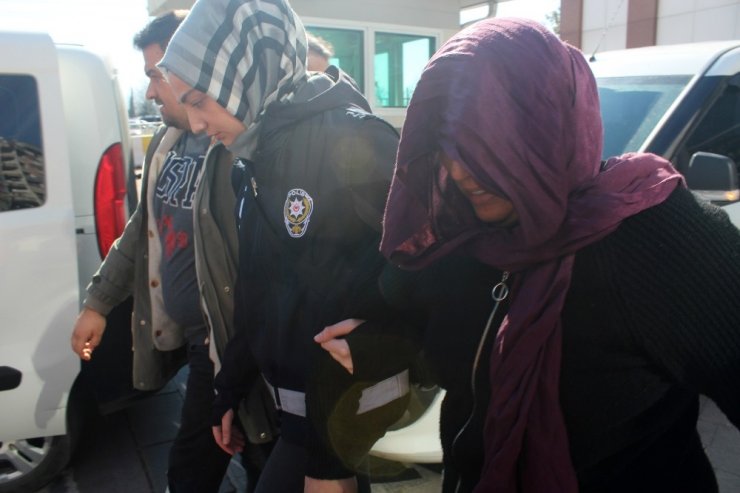 100 bin TL’lik vurgun yaptılar, adliyeye böyle sevk edildiler