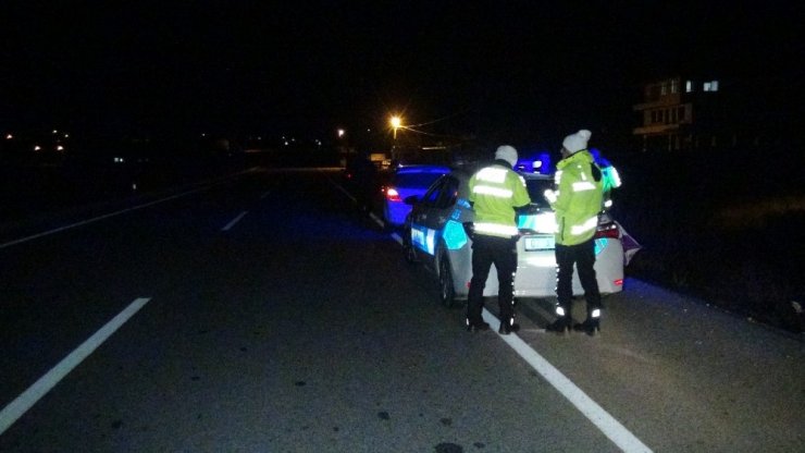 Antalya’da otomobil yayaya çarptı: 1 yaralı