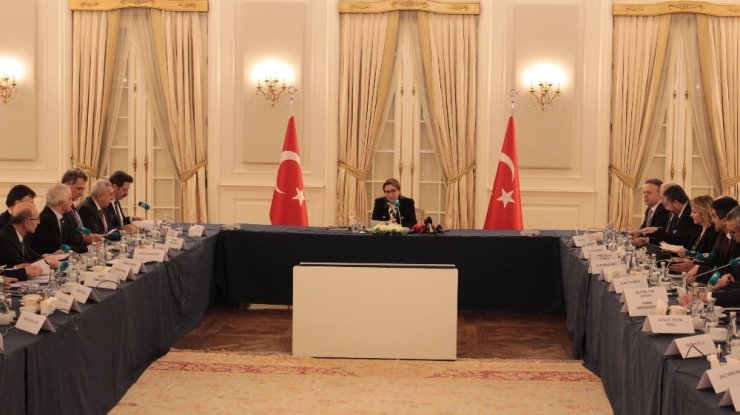 Bakan Pekcan, “2020 yılında, 2019’daki başarımızın da ötesine geçmek için el birliğiyle çalışacağız”