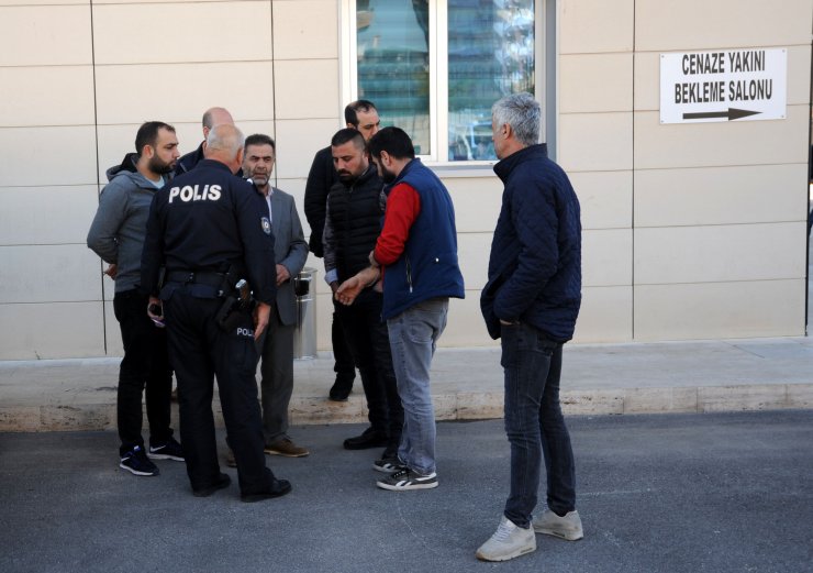 Antalya'da darbedilen 18 yaşındaki genç yaşam mücadelesini kaybetti
