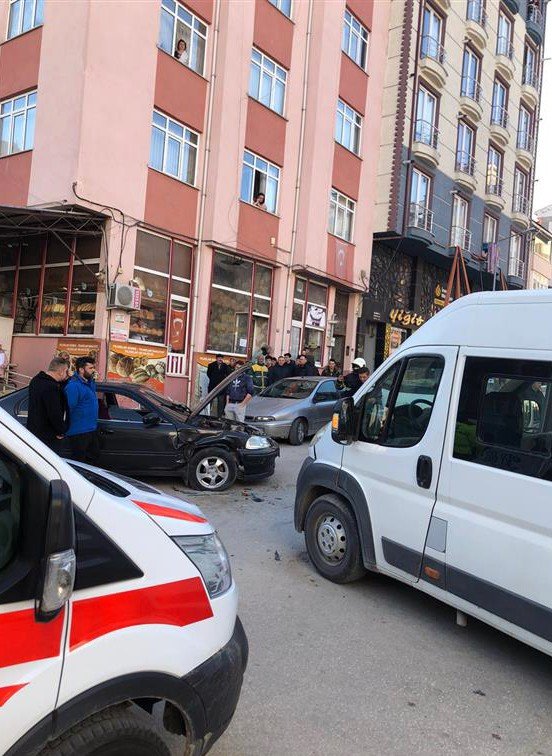 Bilecik’te yaşanan trafik kazasında 1 kişi yaralandı