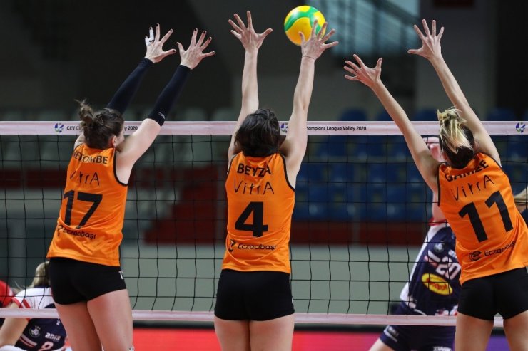 CEV Şampiyonlar Ligi: Eczacıbaşı: 3 - Budowlani Lodz: 2