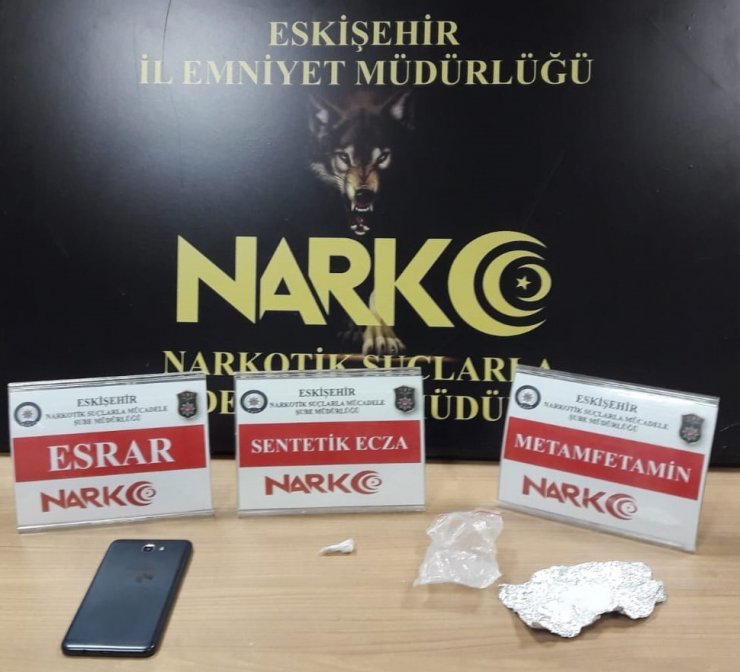Soba içinde uyuşturucu ticareti