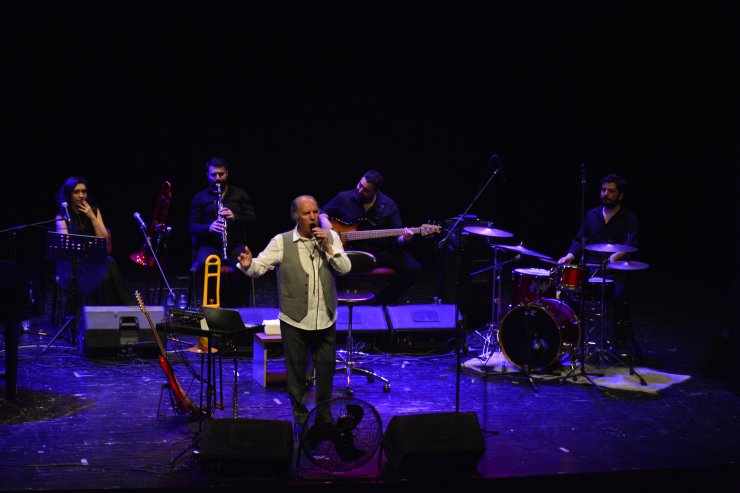 Fatih Erkoç'tan Bursa'da konser