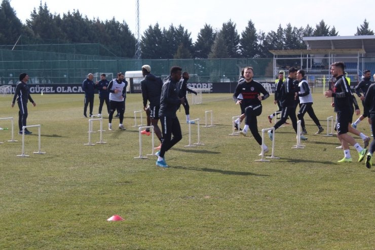 Muhammed Demir: "Kaçırdığım penaltılar için çok üzgünüm"