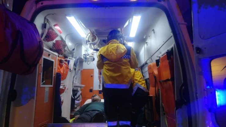 İzmir’de 11 katlı binada korkutan yangın: 10 kişi dumandan etkilendi