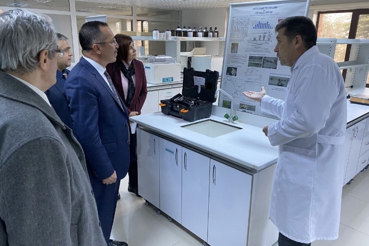 Rektör Bağ: “Bilimin ürüne dönüşmesi sürecinde tarımı da göz ardı etmiyoruz”