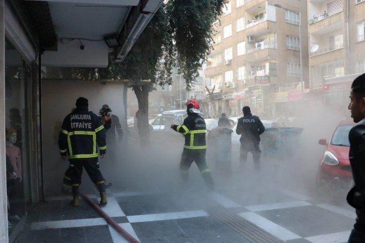 Şanlıurfa’da ev yangını korkuttu