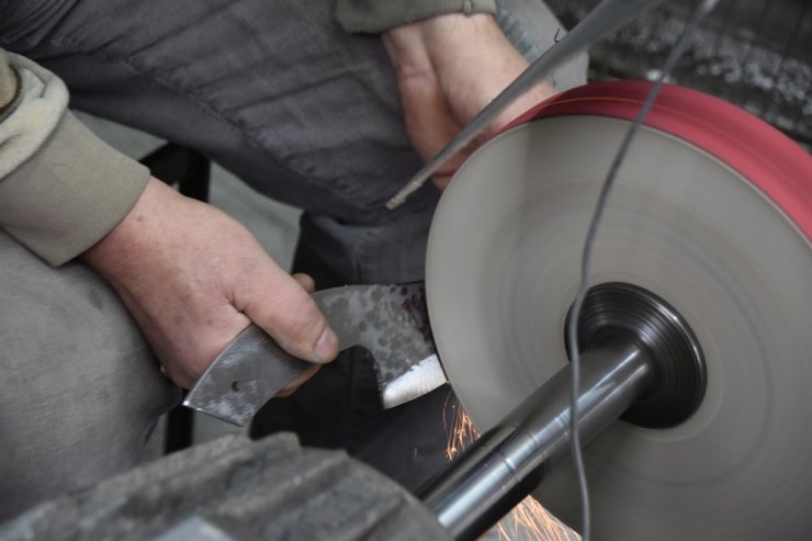 3 kuşaktır bıçak üretiyorlar