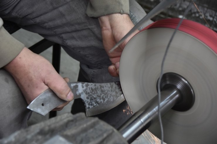 3 kuşaktır bıçak üretiyorlar