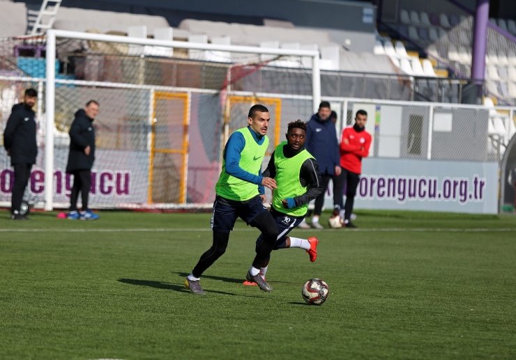 Keçiörengücü, Ümraniyespor maçının hazırlıkları sürdürdü