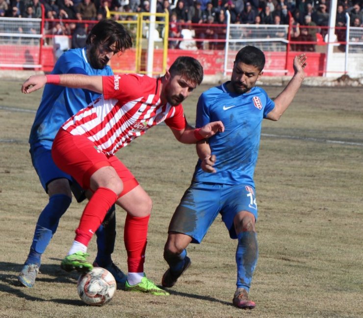 Nevşehir Belediyespor: 0 Halide Edip Adıvarspor:0