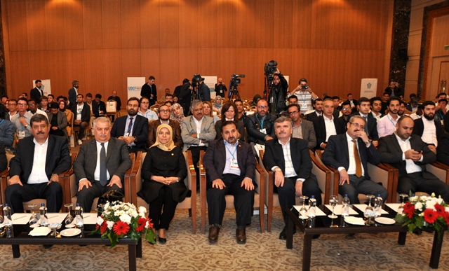 3.-uluslararasi-ogrencilik-sempozyumu-basladi-(2).jpg