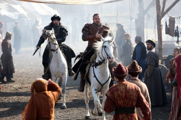 35-001.jpg 35-001.jpg