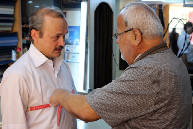 41-yil-boyunca-konya-burokratlarini-giydirdi-(3).jpg