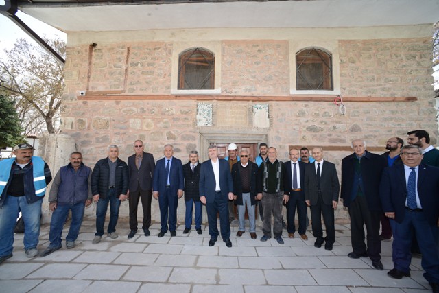 800-yillik-basarabey-mescidi-restore-edildi.jpg