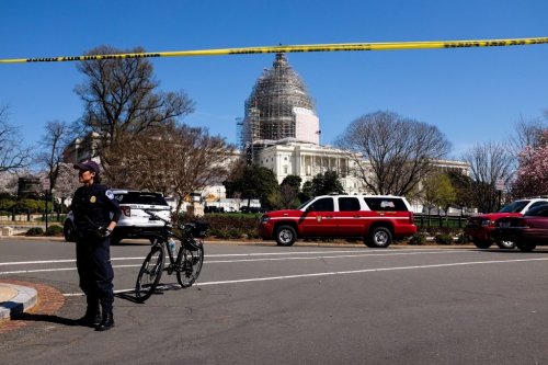 Kongre çevresinde silah sesi