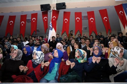 Erzurum'da Uğur Işılak konseri