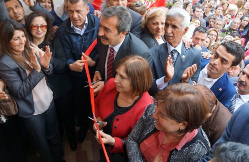 Kılıçdaroğlu'nun eşi Selvi Kılıçdaroğlu Adana'da