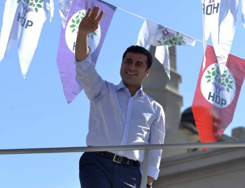 HDP Eş Genel Başkanı Selahattin Demirtaş