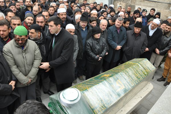 abdurrahman-oksuz-cenaze-(4).jpg
