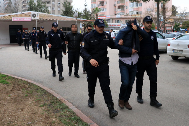 adana-merkezli-feto--(1).jpg