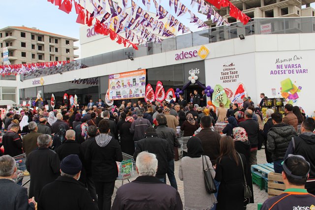 adese,-2018’in-ilk-yeni-magazasini-aksaray’da-acti--(2).jpg