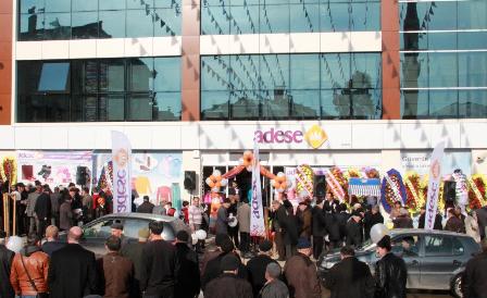 adese-135’inci-magazasini-gerede’de-acti-(4).jpg