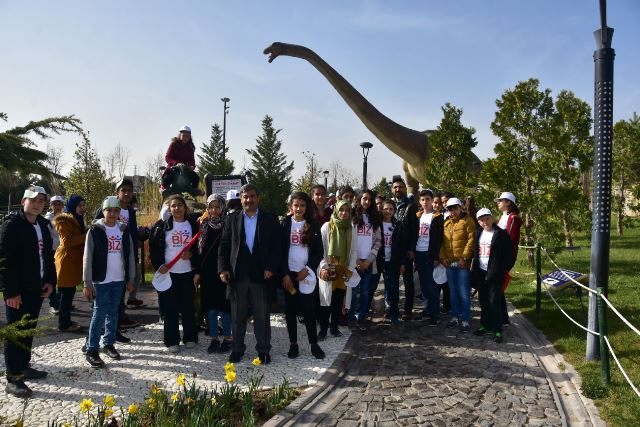 adiyamanli-ogrenciler-ilk-kez-‘sema’-izledi-(11).jpeg